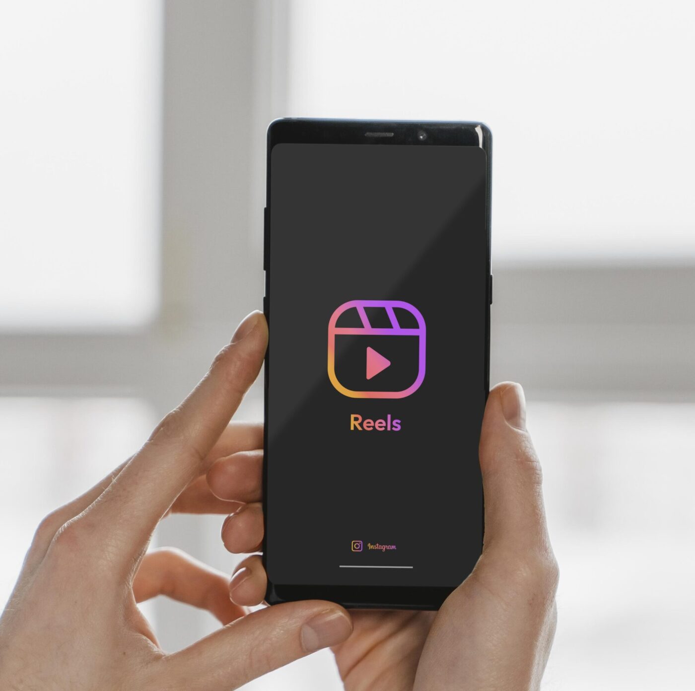 Priorização da relevância e do engagement nos Reels em vez do número de seguidores