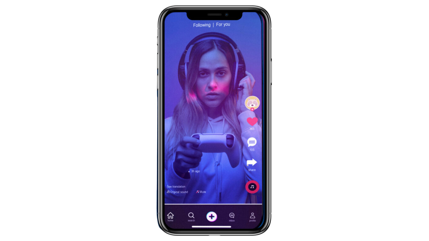 Secção de comentários no TikTok com um separador de avaliações/reviews ativado, com classificações e comentários de utilizadores sobre o local marcado.